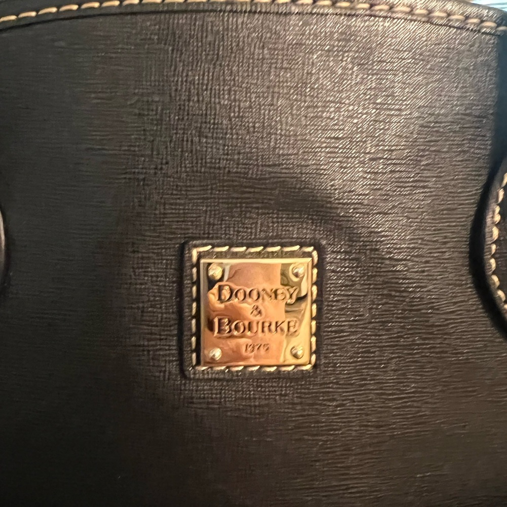 Dooney & Bourke Black Tote Bag - Picture 2 of 13
